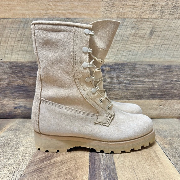Vibram ICWT Hot Weather Military Combat Boots Coyote Size 6R Men / 8R Women - Picture 1 of 7
